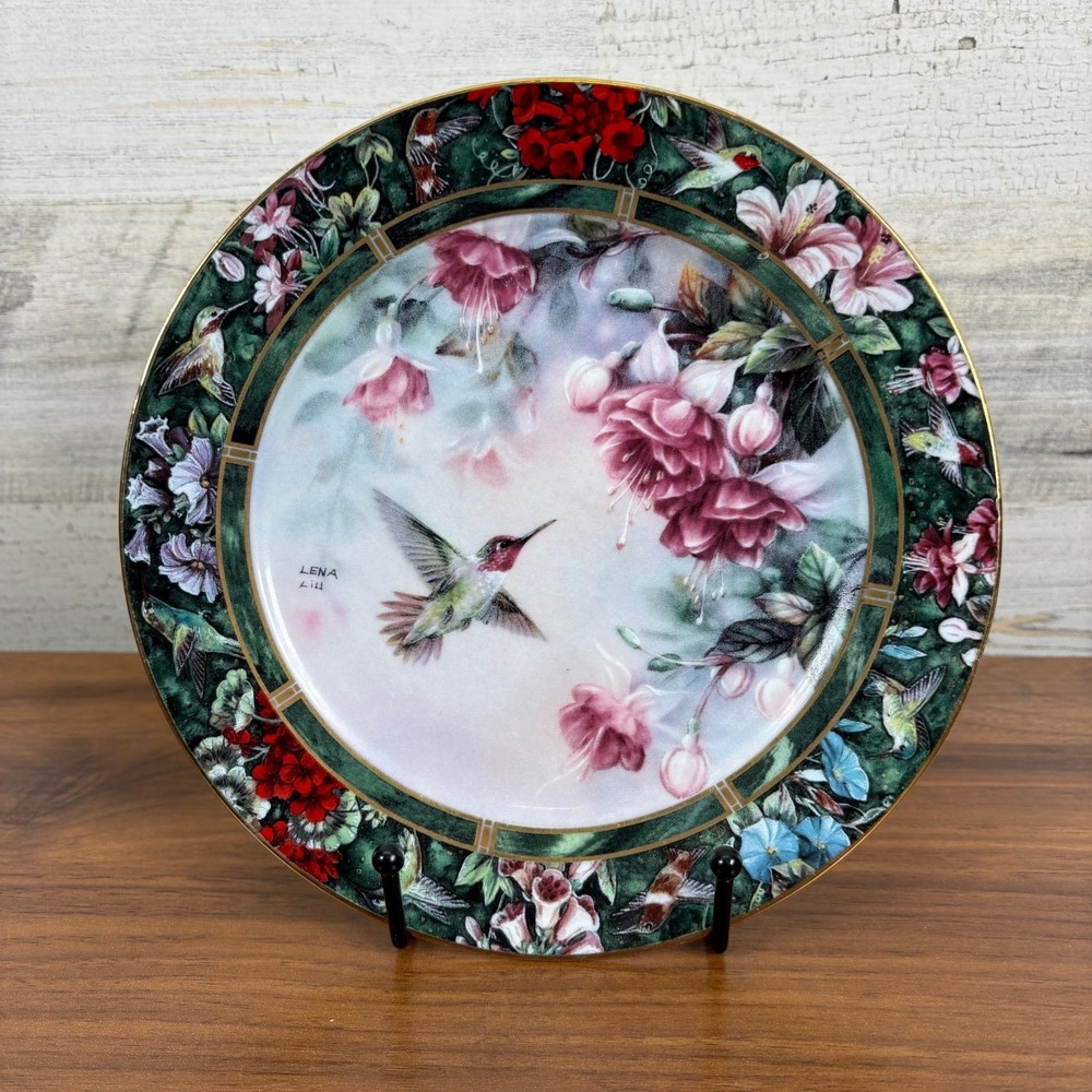 Lena Liu's Hummingbird W.L George‎ THE ANNA'S & HUMMINGBIRD Plate 1992 7.75'